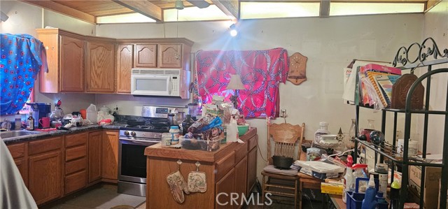 Detail Gallery Image 19 of 28 For 16785 Deserita Ave, North Edwards,  CA 93523 - 3 Beds | 1 Baths