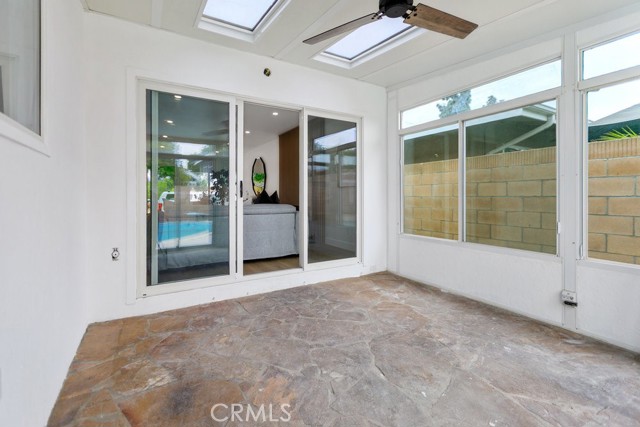 5116 E Wardlow Road, Long Beach CA: https://media.crmls.org/medias/38cdb7bd-40ac-4122-9e05-d9adfea73b61.jpg