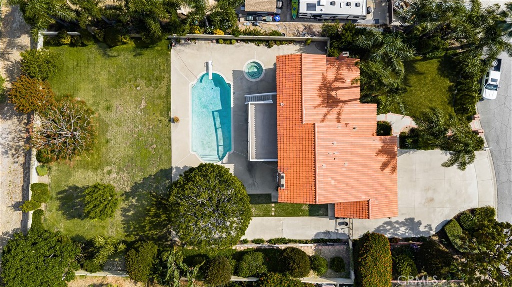 https://media.crmls.org/medias/38ce3802-dbc5-4169-99a2-82abf73a4ec6.jpg?preset=X-Large