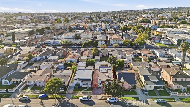 Detail Gallery Image 11 of 41 For 6315 Madden, Los Angeles,  CA 90043 - – Beds | – Baths