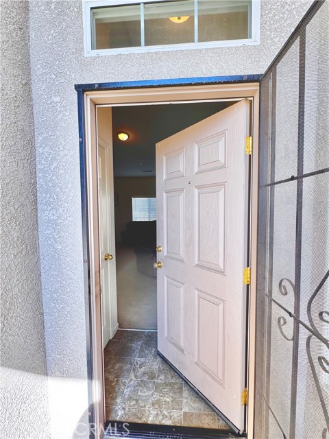 Detail Gallery Image 8 of 63 For 30912 Tadpole St, Visalia,  CA 93291 - 3 Beds | 2 Baths