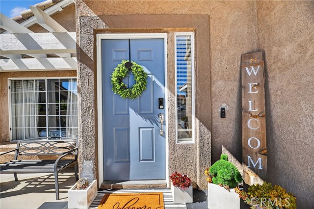 Detail Gallery Image 7 of 49 For 39055 via Las Sintras, Murrieta,  CA 92562 - 4 Beds | 2/1 Baths