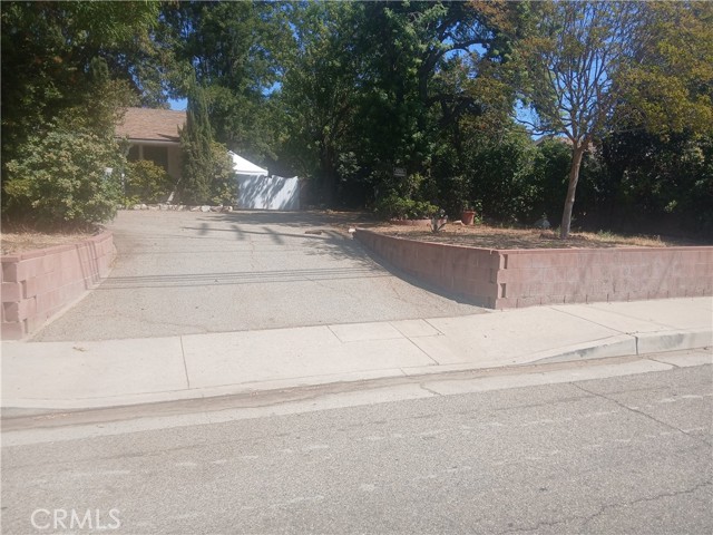7650 Wilbur Avenue, Reseda CA: https://media.crmls.org/medias/38d040e0-e1d6-4f48-8def-282d605f0486.jpg