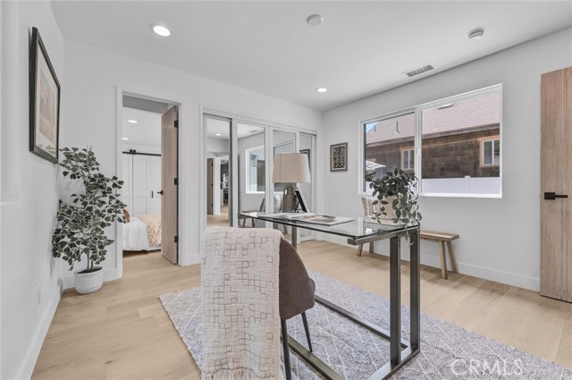 808 S Los Robles Avenue, Pasadena CA: https://media.crmls.org/medias/38d09a3b-9328-45f2-bc66-b36d0dababd4.jpg