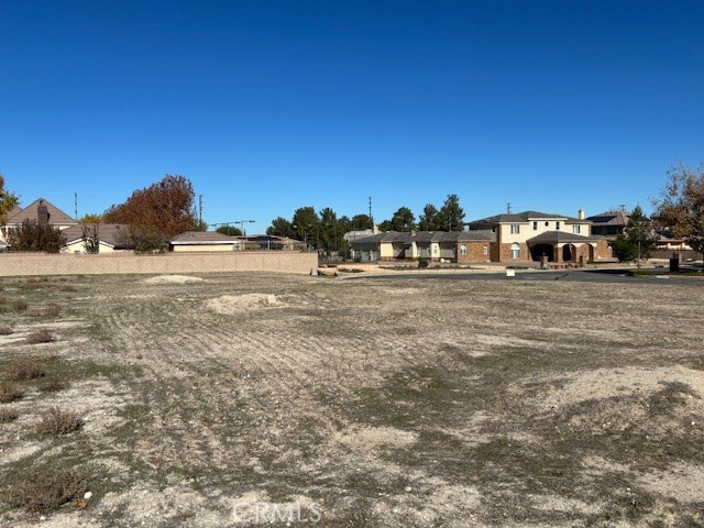 0 Westfield drive, Lancaster CA: https://media.crmls.org/medias/38d0ecbd-8552-44a9-a40f-423d5b30de64.jpg