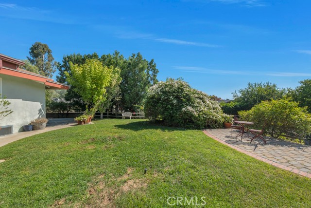 11583 Zelzah Avenue photo 43
