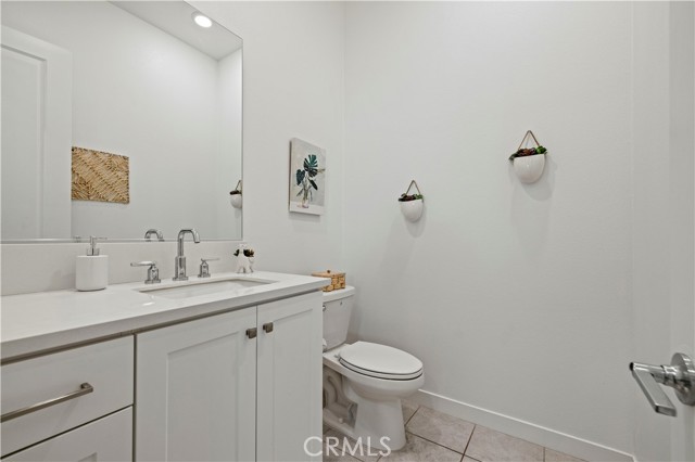 Detail Gallery Image 11 of 51 For 27731 Bridge View Pl, Valencia,  CA 91381 - 3 Beds | 3/1 Baths