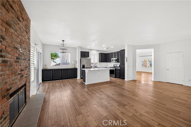 Detail Gallery Image 17 of 51 For 2037 W Avenue H6, Lancaster,  CA 93536 - 4 Beds | 2 Baths