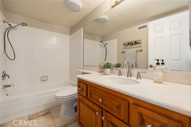 6335 E Smokey Avenue, Orange CA: https://media.crmls.org/medias/38d2b137-6a0d-438e-bf69-7598ffb4e401.jpg
