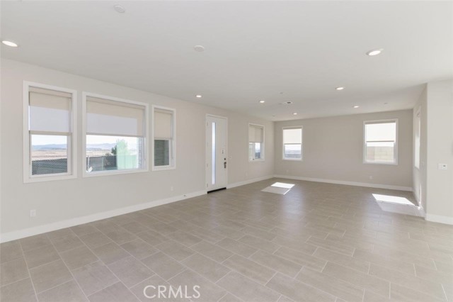 Detail Gallery Image 3 of 28 For 132 Chorus, Irvine,  CA 92618 - 4 Beds | 3/1 Baths