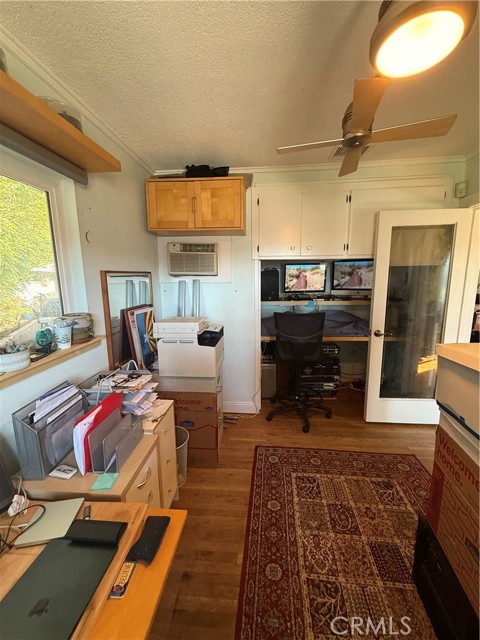 Detail Gallery Image 34 of 45 For 6431 E El Roble, Long Beach,  CA 90815 - 4 Beds | 2 Baths