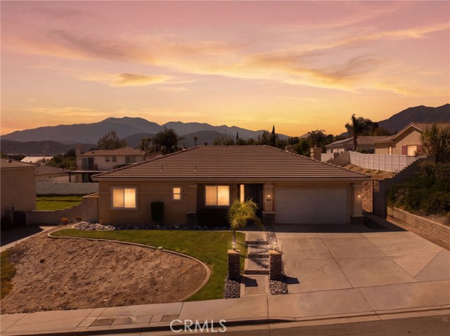 Front Image Thumbnail for CRIG26183882