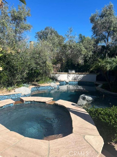 Detail Gallery Image 19 of 22 For 5012 Seagrove, San Diego,  CA 92130 - 4 Beds | 3/1 Baths