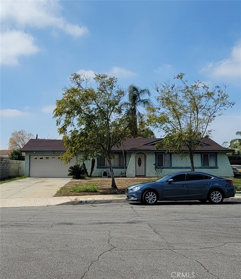 718 S Fillmore Avenue, Rialto, CA 92376