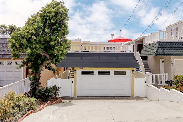 1635 Ford Avenue, Redondo Beach, California 90278, 3 Bedrooms Bedrooms, ,1 BathroomBathrooms,Residential,Sold,Ford,SB22139491