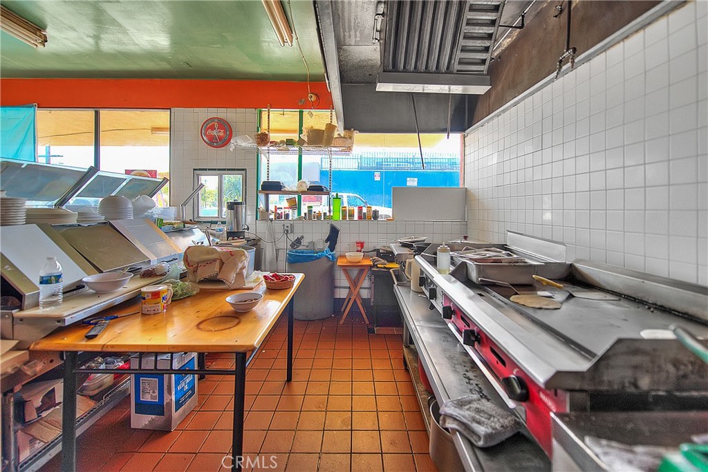 38D5Ae10 348F 4Ade B658 8D43644Ffbd9 1610 S Standard Avenue, Santa Ana, Ca 92707 &Lt;Span Style='BackgroundColor:transparent;Padding:0Px;'&Gt; &Lt;Small&Gt; &Lt;I&Gt; &Lt;/I&Gt; &Lt;/Small&Gt;&Lt;/Span&Gt;