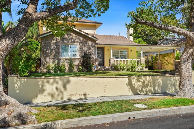 Detail Gallery Image 7 of 59 For 1025 E San Jose Ave, Burbank,  CA 91501 - 6 Beds | 6 Baths