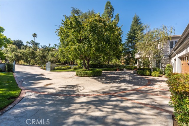 Detail Gallery Image 8 of 75 For 1914 Country Club Ln, Redlands,  CA 92373 - 5 Beds | 3/1 Baths