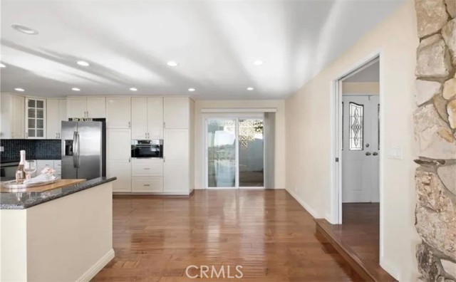 Detail Gallery Image 16 of 34 For 28245 Lobrook, Rancho Palos Verdes,  CA 90275 - 3 Beds | 3 Baths