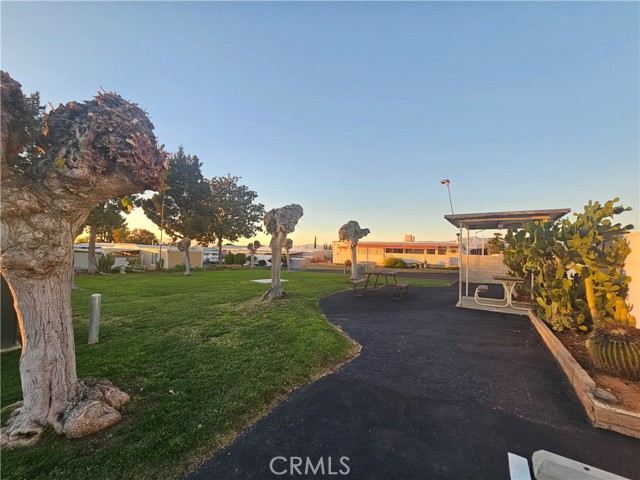 Detail Gallery Image 25 of 27 For 950 California, Calimesa,  CA 92320 - 2 Beds | 2 Baths