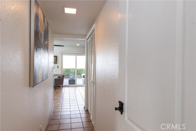 Detail Gallery Image 20 of 56 For 203 Utica Ave, Huntington Beach,  CA 92648 - 3 Beds | 2/1 Baths
