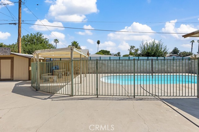 Detail Gallery Image 31 of 35 For 330 S Carmalita St, Hemet,  CA 92543 - 3 Beds | 2 Baths