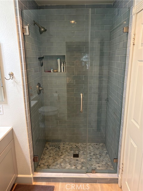 Detail Gallery Image 6 of 14 For 240 Nice Ln #101,  Newport Beach,  CA 92663 - 2 Beds | 2 Baths