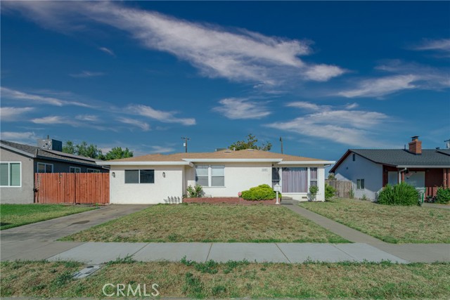 Detail Gallery Image 1 of 1 For 2257 4th St, Atwater,  CA 95301 - 3 Beds | 1/1 Baths