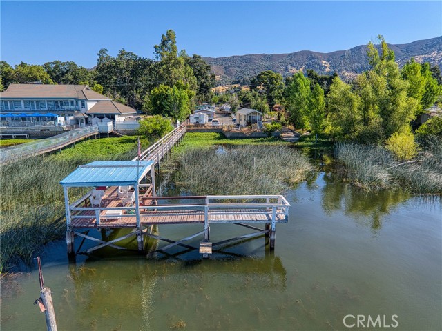 2630 Lakeshore Boulevard, Upper Lake CA: https://media.crmls.org/medias/38d9e8ee-1583-4edd-b96d-a082c121b7b8.jpg