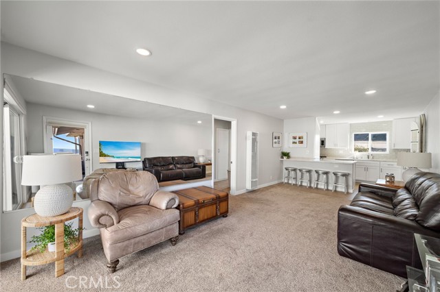 Detail Gallery Image 5 of 41 For 21711 Wesley #D,  Laguna Beach,  CA 92651 - 2 Beds | 1 Baths