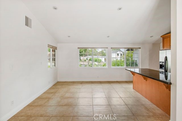 Detail Gallery Image 16 of 37 For 20546 Miranda Pl, Woodland Hills,  CA 91367 - 3 Beds | 2 Baths