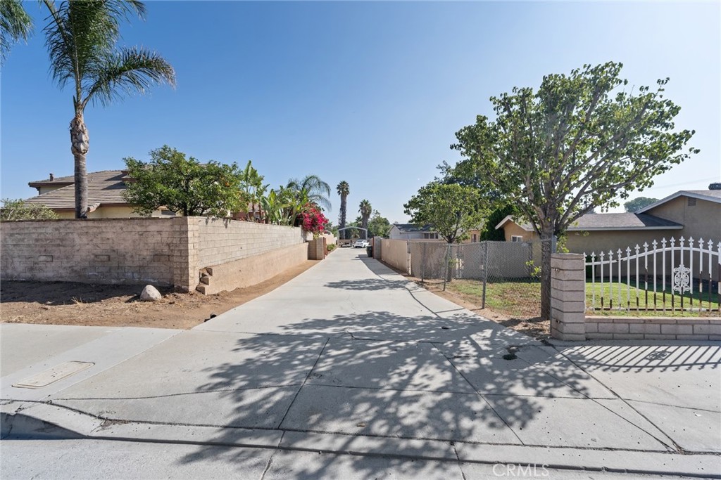 MLS #CV25232493 image #16