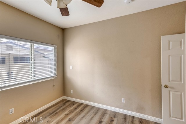 Detail Gallery Image 14 of 74 For 14698 Maine, Fontana,  CA 92336 - 5 Beds | 2 Baths