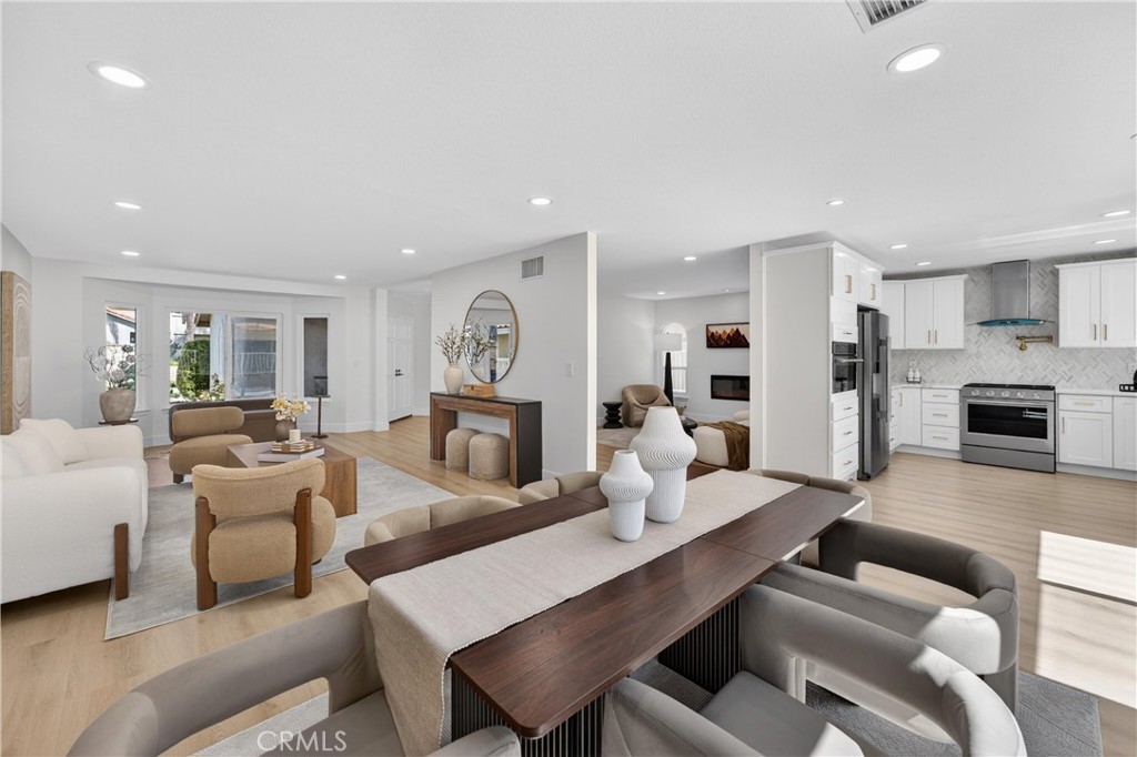 MLS #OC26093723 image #2