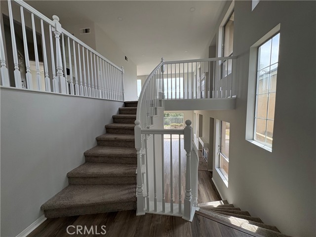 40 Silkwood, Aliso Viejo CA: https://media.crmls.org/medias/38dcc17a-d977-4971-8649-05ff31e6f726.jpg