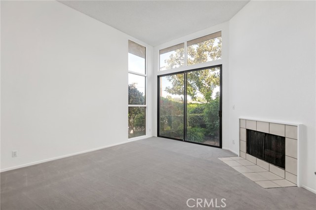 9000 Vanalden Avenue, Northridge CA: https://media.crmls.org/medias/38de0151-ad7f-4cf4-9af7-13c48701d382.jpg