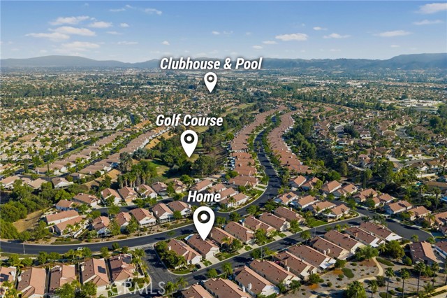40070 Corte Fortuna, Murrieta CA: https://media.crmls.org/medias/38deb349-e8ca-4275-ab93-10ba173e68a6.jpg