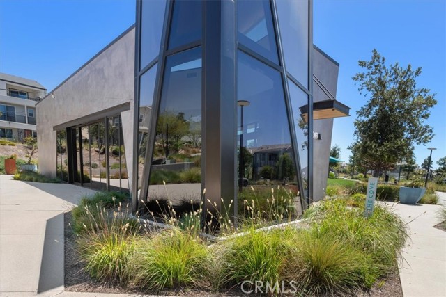 352 Merit, Irvine CA: https://media.crmls.org/medias/38dee39f-ae8d-47a7-9933-b4bfbe3ea965.jpg