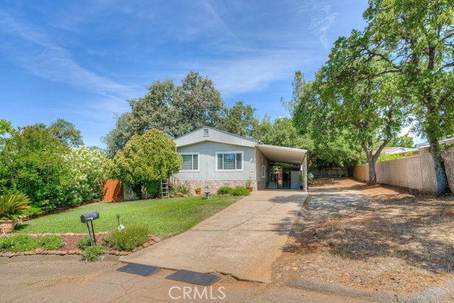 12 Hanging Tree Court, Oroville CA: https://media.crmls.org/medias/38e00b1d-b94e-4851-95a6-e1a4847930ef.jpg