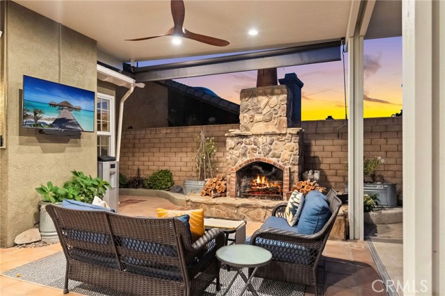 Detail Gallery Image 10 of 32 For 24388 Kentucky Derby Way, Murrieta,  CA 92562 - 3 Beds | 2 Baths