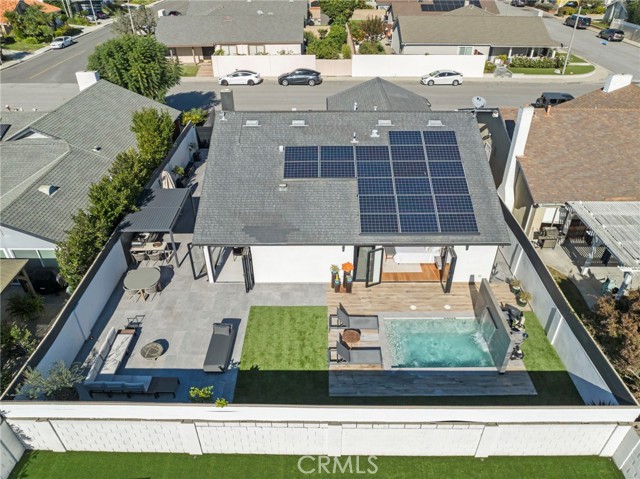 Detail Gallery Image 38 of 42 For 985 Begonia Ave, Costa Mesa,  CA 92626 - 3 Beds | 3 Baths