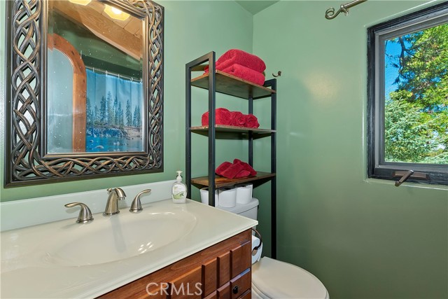 Detail Gallery Image 26 of 44 For 28545 Wabash Dr, Lake Arrowhead,  CA 92352 - 3 Beds | 2 Baths