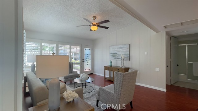 Detail Gallery Image 11 of 14 For 1389 Annandale Dr #37A,  Seal Beach,  CA 90740 - 2 Beds | 1 Baths