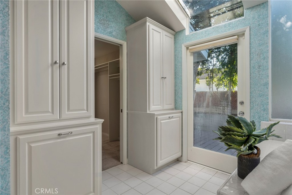 38E1605B 0076 45A5 81Bd 2F517026Ef20 17592 Orange Tree Lane, Tustin, Ca 92780 &Lt;Span Style='BackgroundColor:transparent;Padding:0Px;'&Gt; &Lt;Small&Gt; &Lt;I&Gt; &Lt;/I&Gt; &Lt;/Small&Gt;&Lt;/Span&Gt;