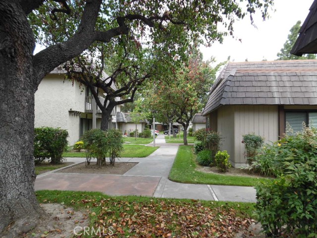 Detail Gallery Image 24 of 29 For 16112 Crystal Creek Ln, Cerritos,  CA 90703 - 3 Beds | 2/1 Baths