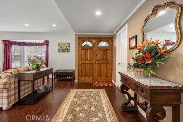 Detail Gallery Image 7 of 38 For 5931 Amberdale Dr, Yorba Linda,  CA 92886 - 3 Beds | 2 Baths
