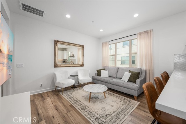 Detail Gallery Image 4 of 40 For 196 Lantana, Stanton,  CA 90680 - 2 Beds | 2/1 Baths