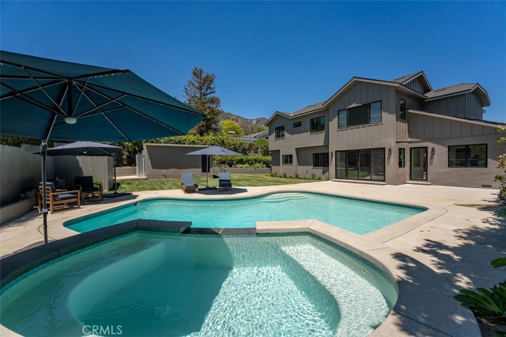 MLS #TR26136556 image #36