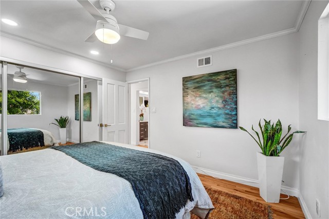 Detail Gallery Image 35 of 66 For 4121 Country Club Dr, Lakewood,  CA 90712 - 4 Beds | 5 Baths