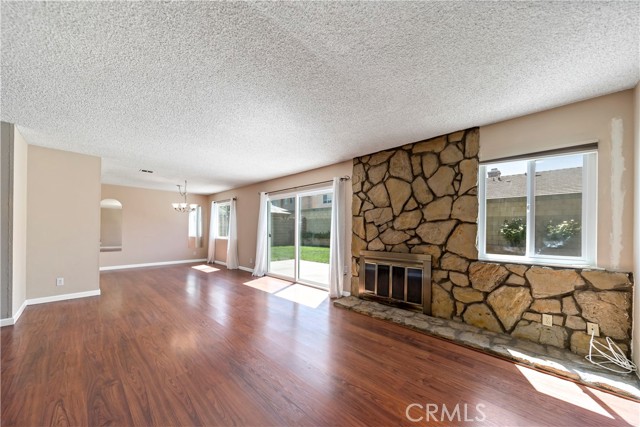 Open floor plan for dinning room and living room